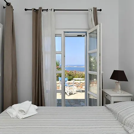 Villa Mia Paros