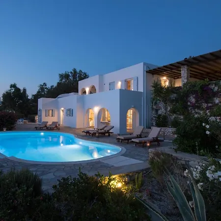 Mia Paros Айя-Ирини-Парос