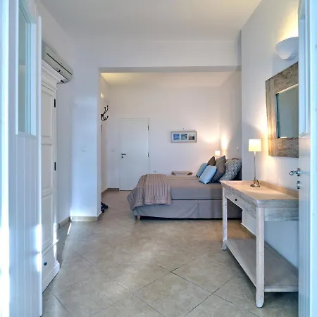 Вилла Mia Paros *